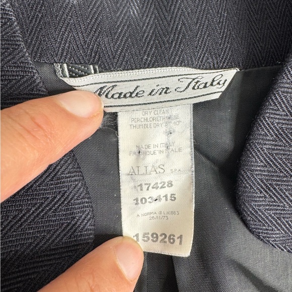 1990's Gianni Versace Couture Black Lightweight Blazer/ Jacket - Picture 9 of 12